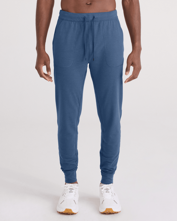 Front - Model wearing 3Six Five Pant in Washed Indigo
