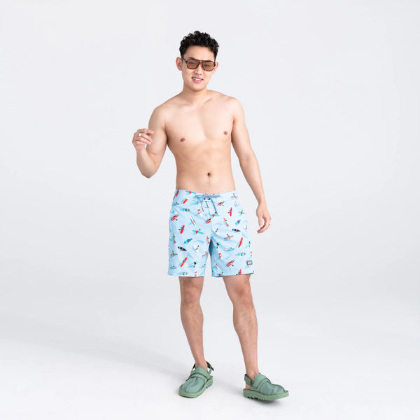Front - Model wearing Betawave 2N1 Swim Board Short 17" in Paddlers- Blue