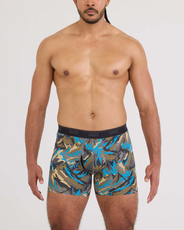 Front - Model wearing Quest Quick-Dry Mesh Boxer Brief Fly in Prism Peaks-Cargo Grey