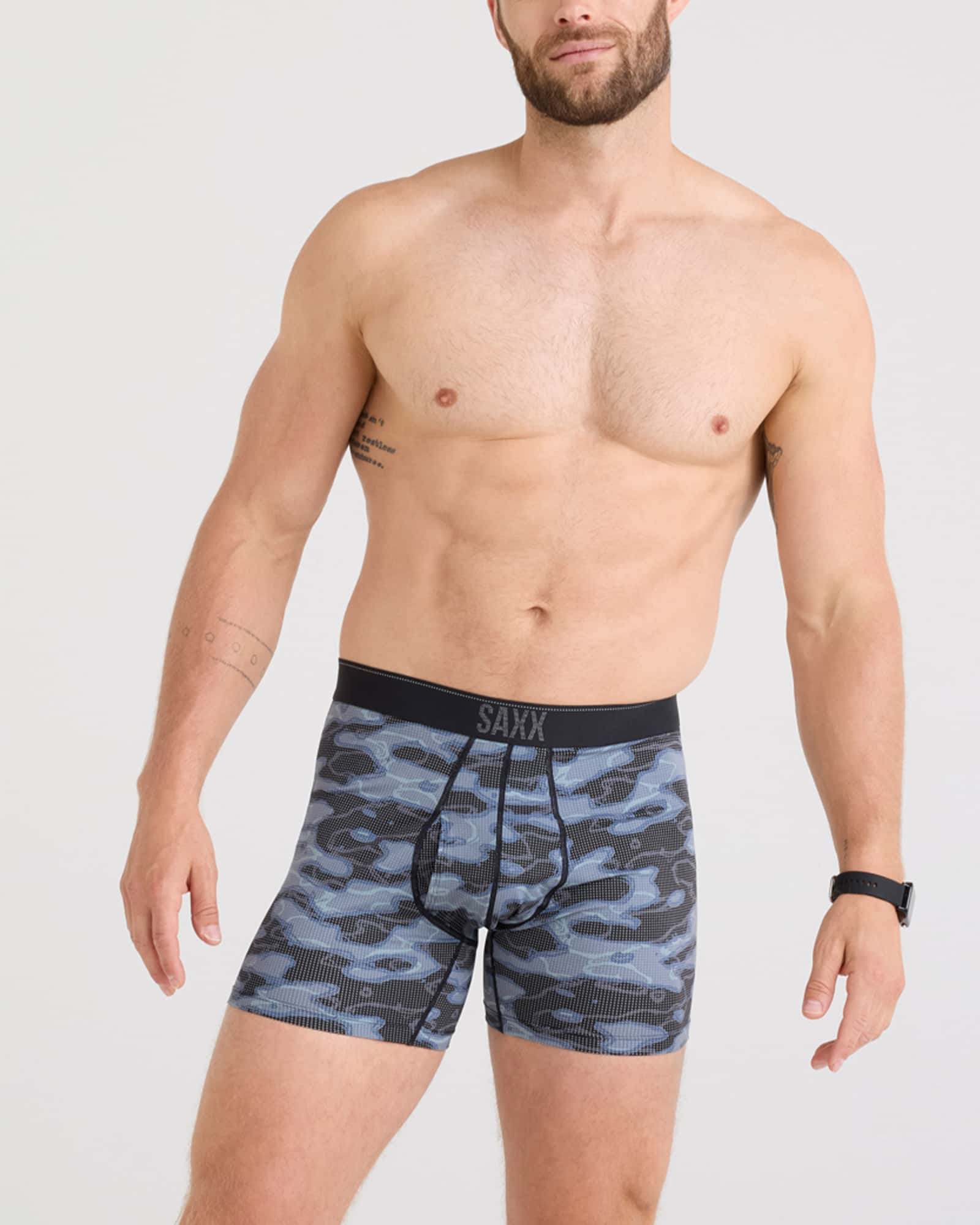 Front - Model wearing Quest Quick Dry Mesh Baselayer Boxer Brief Fly in Waterdrop Camo-Black