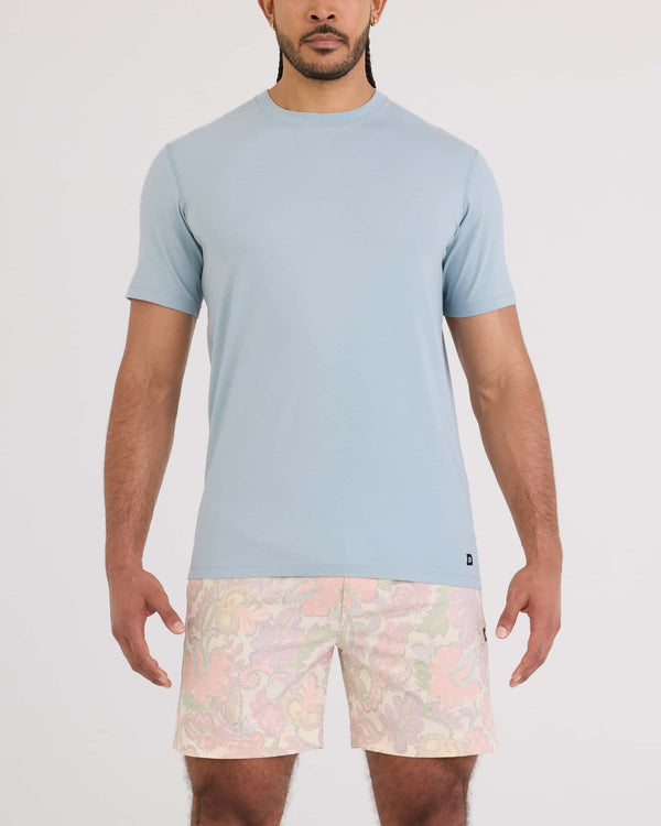 Front - Model wearing Droptemp Cooling Cotton Tee in Blue Fog